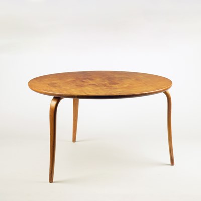 Lot 546 - BRUNO MATHSSON (SWEDISH 1907-1988)