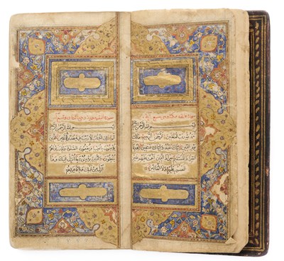 Lot 10 - A SMALL ILLUMINATED QUR'AN, PERSIA, CIRCA 18TH CENTURY