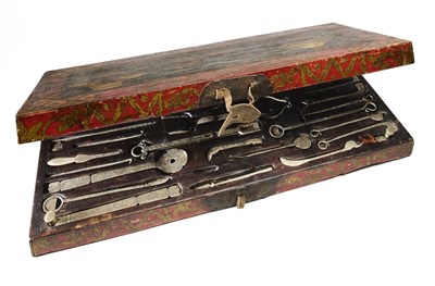 Lot 139 - A SURGEON'S BOX, TIBET, 20TH CENTURY