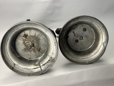 Lot 390 - A PAIR OF BRONZE PATINATED SPELTER FIGURES, LATE 19TH/EARLY 20TH CENTURY