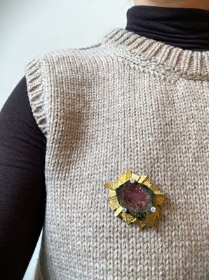 Lot 750 - GRIMA: GOLD, TOURMALINE AND DIAMOND BROOCH, 1966