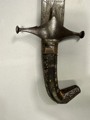 Lot 327 - AN INDO-PERSIAN SWORD (SHAMSHIR), 19TH CENTURY