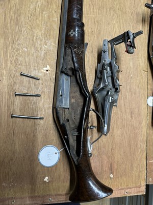 Lot 229 - A 20 BORE ITALIAN LONG WHEEL-LOCK BELT PISTOL, CIRCA 1610-20