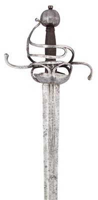 Lot 141 - A NORTH EUROPEAN SWORD RAPIER, EARLY 17TH CENTURY, PROBABLY ENGLISH