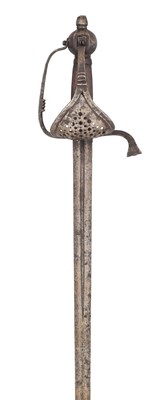 Lot 168 - A SWEDISH MILITARY SWORD, CIRCA 1620-30