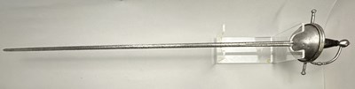Lot 194 - AN OFFICER’S CUP-HILT RAPIER, LAST QUARTER OF THE 17TH CENTURY, PROBABLY PORTUGUESE