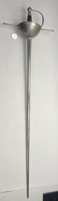Lot 193 - A SPANISH OFFICER’S CUP-HILT RAPIER, LATE 17TH CENTURY