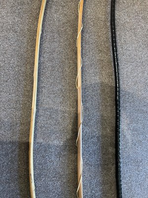 Lot 587 - THREE SIGNED JAPANESE BOWS, 20TH CENTURY