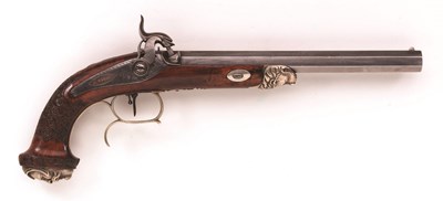 Lot 196 - A CONTINENTAL PERCUSSION RIFLED TARGET PISTOL