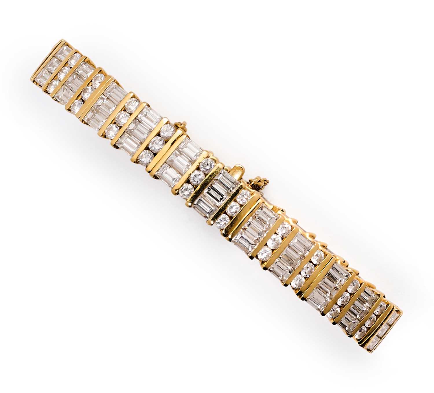 Lot 375 - DIAMOND BRACELET