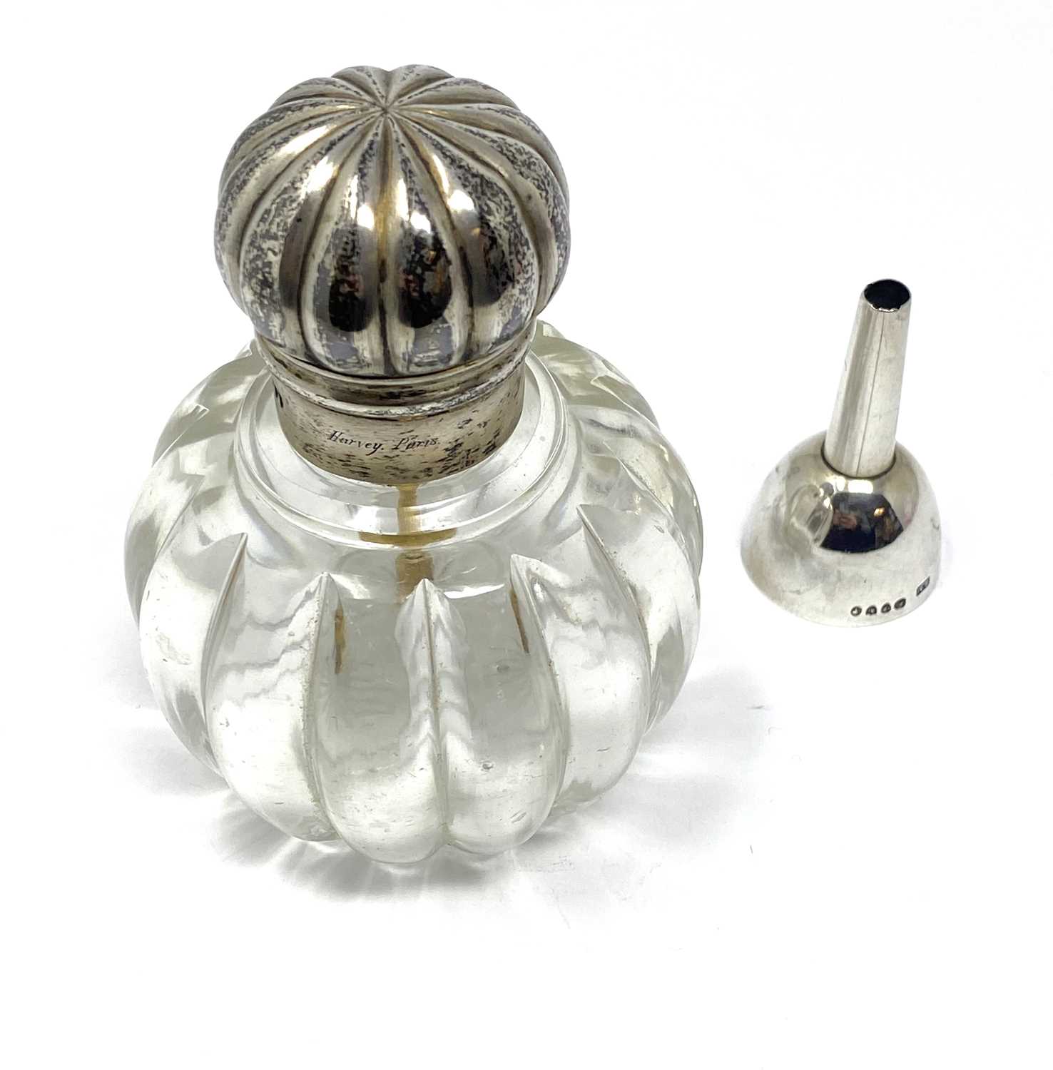 Lot 178 - A VICTORIAN GLASS SCENT ATOMISER WITH SILVER COVER, HERNU, PERON & CO. LTD., LONDON, 1885