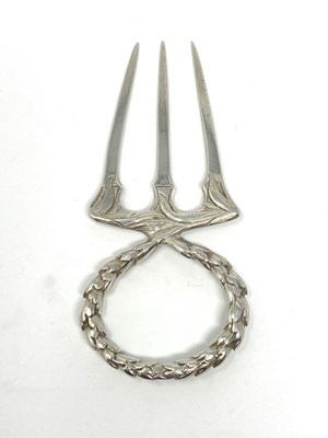 Lot 129 - A VICTORIAN SILVER BREAD FORK, ROBERTS & BELK, SHEFFIELD, 1886