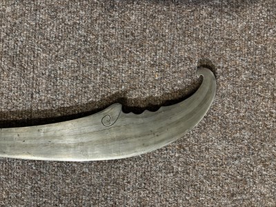 Lot 94 - A VIETNAMESE GLAIVE (YAN YUE DAO), QING DYNASTY, 19TH CENTURY