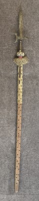 Lot 715 - A SERGEANTS HALBERD, 18TH CENTURY