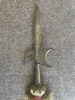 Lot 715 - A SERGEANTS HALBERD, 18TH CENTURY
