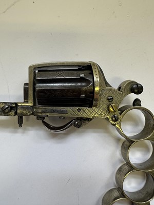 Lot 416 - A LIEGE PIN-FIRE SIX-SHOT KNUCKLE-DUSTER REVOLVER OF DOLNE (APACHE) TYPE AND OF SMALL BORE
