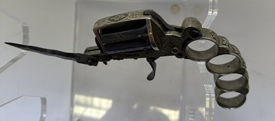 Lot 416 - A LIEGE PIN-FIRE SIX-SHOT KNUCKLE-DUSTER REVOLVER OF DOLNE (APACHE) TYPE AND OF SMALL BORE