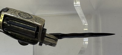 Lot 416 - A LIEGE PIN-FIRE SIX-SHOT KNUCKLE-DUSTER REVOLVER OF DOLNE (APACHE) TYPE AND OF SMALL BORE