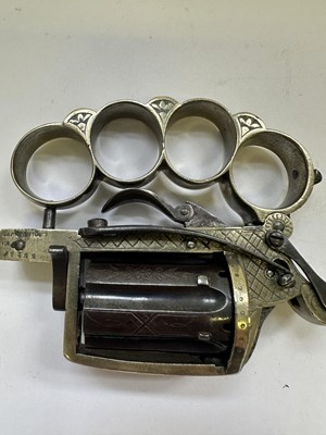 Lot 416 - A LIEGE PIN-FIRE SIX-SHOT KNUCKLE-DUSTER REVOLVER OF DOLNE (APACHE) TYPE AND OF SMALL BORE