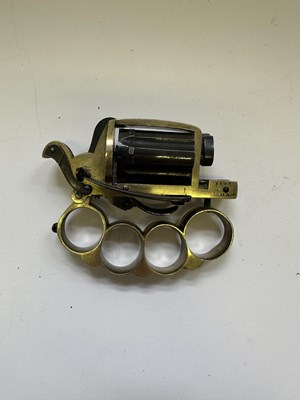 Lot 417 - A LIEGE PIN-FIRE SIX-SHOT KNUCKLE-DUSTER REVOLVER OF DOLNE (APACHE) TYPE AND OF SMALL BORE
