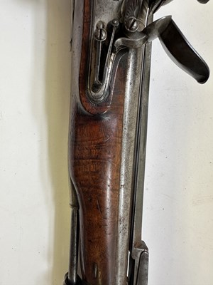 Lot 335 - AN 18 BORE FLINTLOCK NOTTINGHAM POLICE PISTOL WITH SPRING BAYONET, CIRCA 1815-20