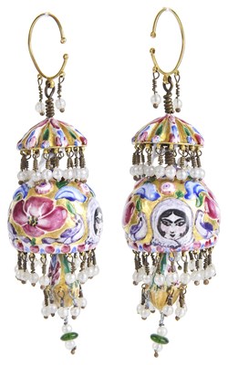 Lot 107 - â€¡A PAIR OF QAJAR EARRINGS