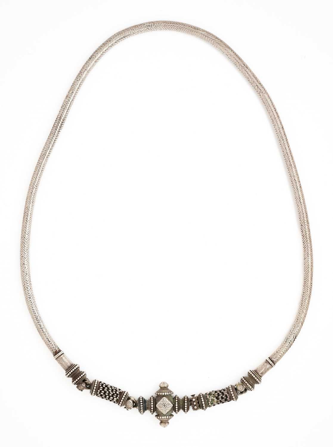 Lot 58 - A SILVER ROPEWORK BELT, DECCAN, INDIA, 19TH CENTURY