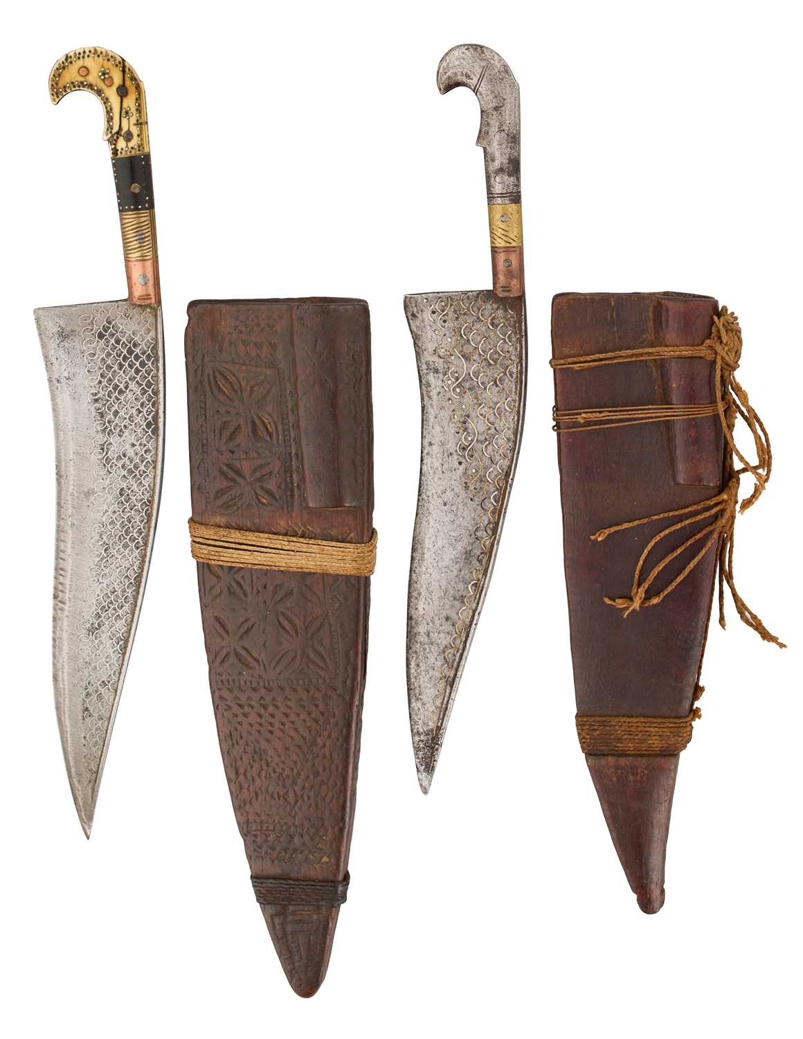 Lot 4 - TWO SOUTH INDIAN SMALL DAGGERS, 18TH/19TH CENTURY, PROBABLY KERALA