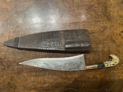 Lot 4 - TWO SOUTH INDIAN SMALL DAGGERS, 18TH/19TH CENTURY, PROBABLY KERALA
