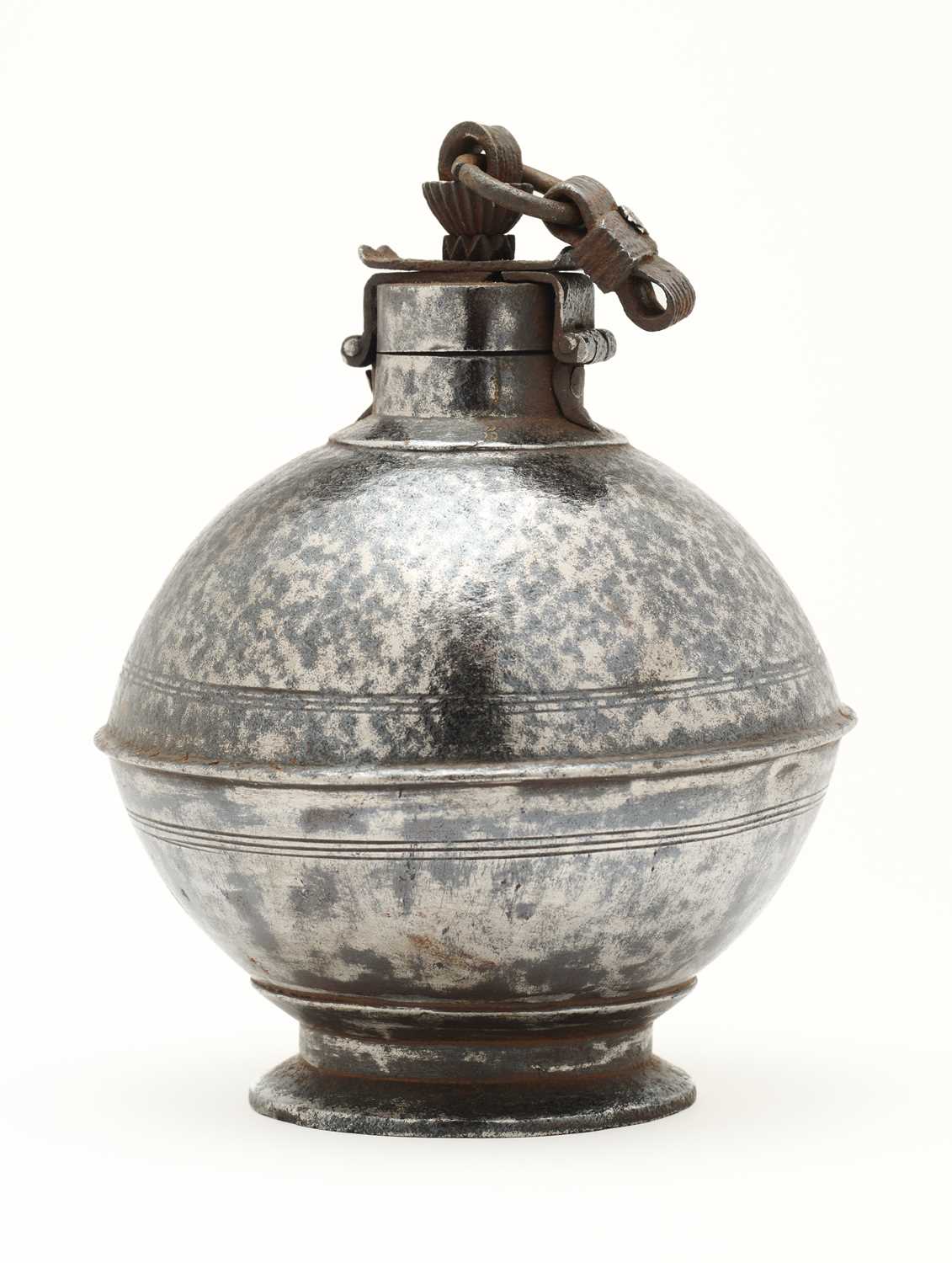 Lot 12 - A SOUTH INDIAN BALL-SHAPED FLASK, LATE 18TH CENTURY, POSSIBLY MYSORE, KARNATAKA