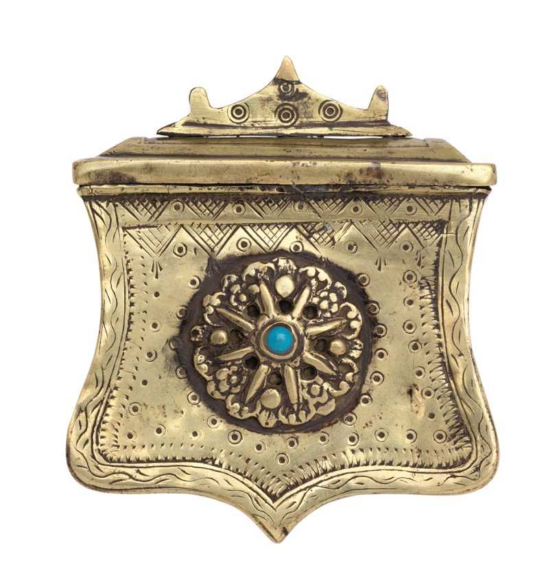 Lot 668 - AN OTTOMAN BALKAN CARTRIDGE BOX, 18TH/19TH CENTURY