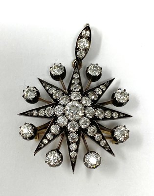 Lot 835 - VICTORIAN DIAMOND STAR BROOCH/PENDANT, 1890s