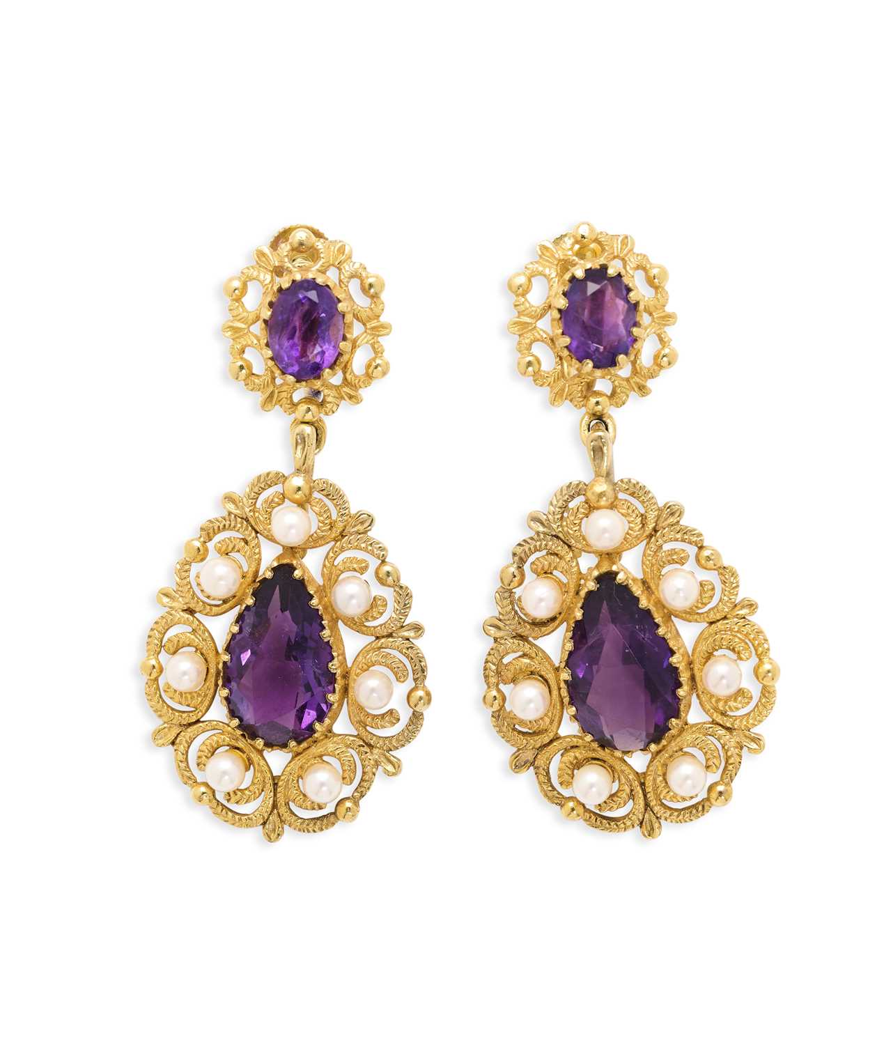 Lot 617 - PAIR OF AMETHYST AND CULTURED PEARL PENDENT EARRINGS