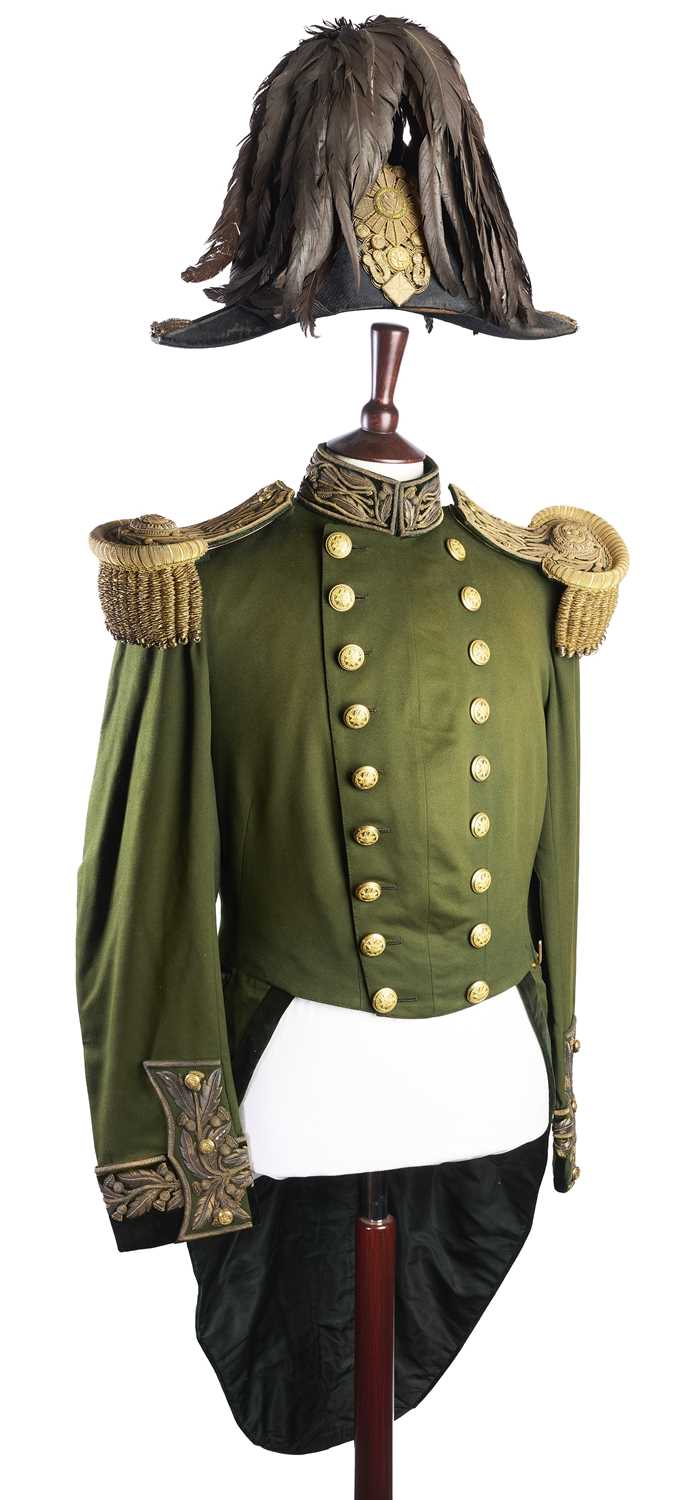 Lot 5 - THE UNIFORM OF LIEUTENANT COLONEL WARRENDER, ROYAL COMPANY OF ARCHERS