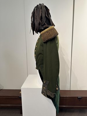 Lot 5 - THE UNIFORM OF LIEUTENANT COLONEL WARRENDER, ROYAL COMPANY OF ARCHERS
