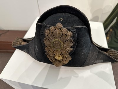 Lot 5 - THE UNIFORM OF LIEUTENANT COLONEL WARRENDER, ROYAL COMPANY OF ARCHERS