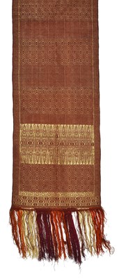 Lot 197 - A SILK AND GOLD THREAD WOVEN CLOTH (SONGKET)