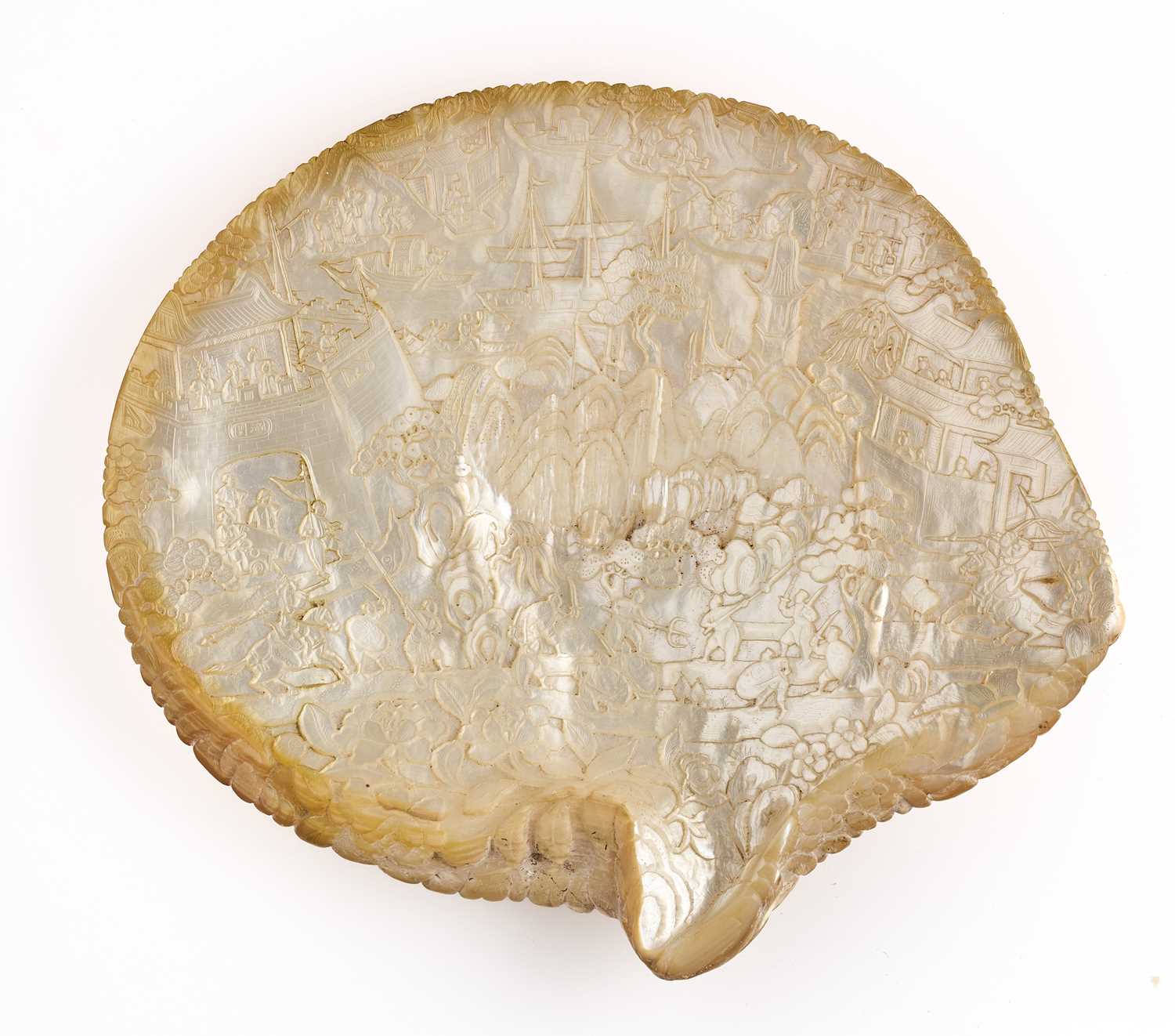 Lot 111 - A CHINESE CARVED MOTHER-OF-PEARL SHELL, LATE QING DYNASTY (1644-1911)