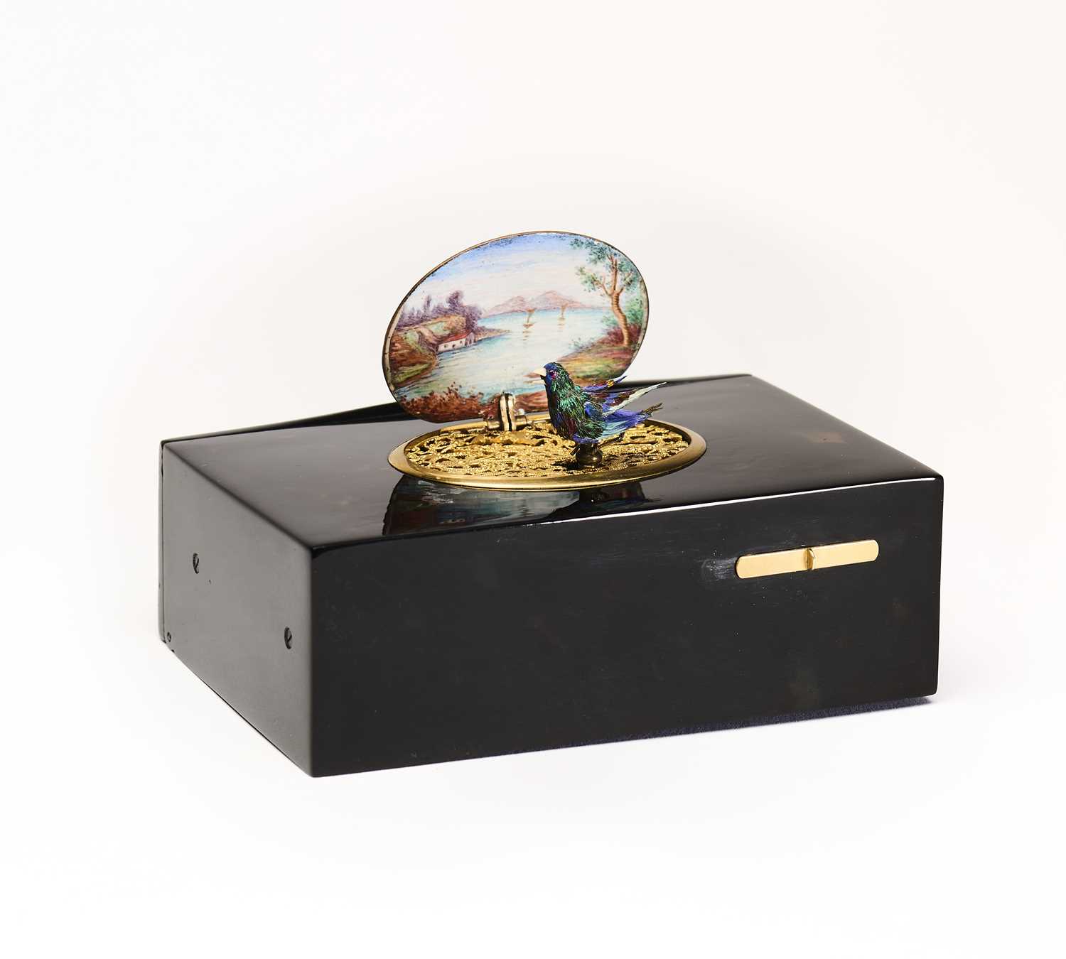 Lot 289 - A FRENCH TORTOISESHELL SINGING BIRD BOX, BONTEMS, PARIS, EARLY 20TH CENTURY