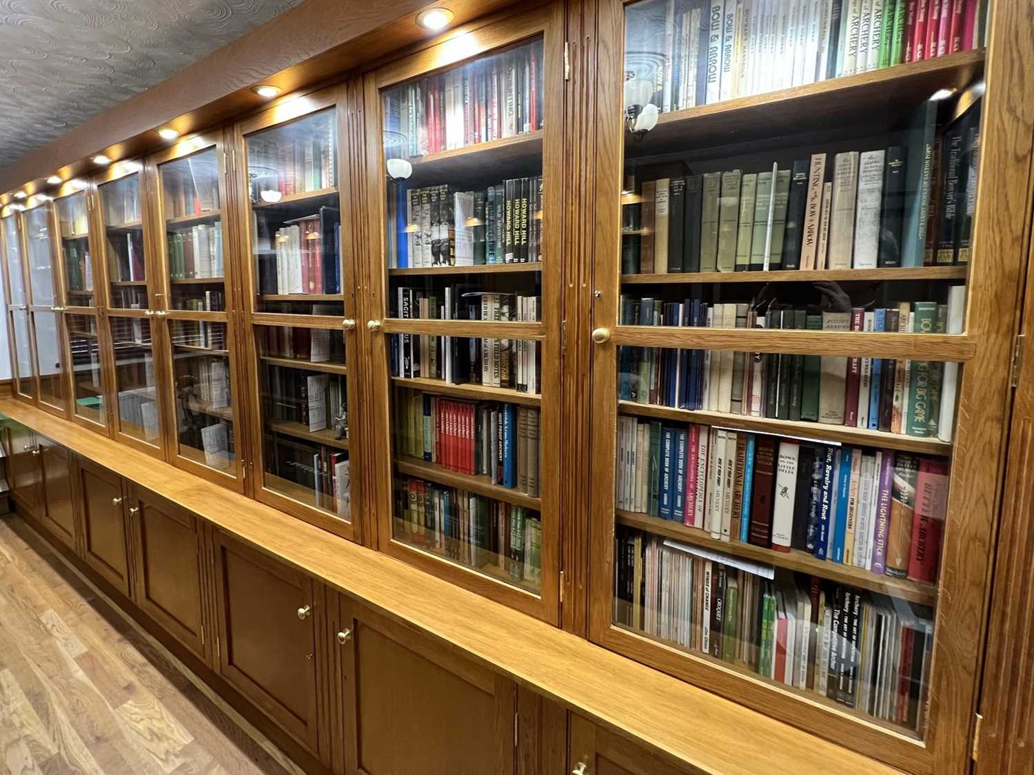 Lot 152 - A COMPREHENSIVE ARCHERY LIBRARY