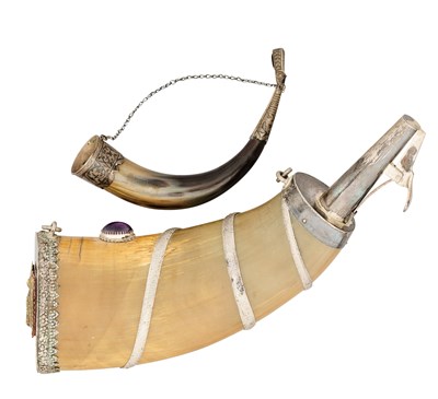 Lot 554 - A LARGE INDIAN DECORATIVE HORN, AND A CAUCASIAN CEREMONIAL DRINKING HORN, BOTH 20TH CENTURY