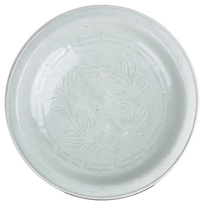 Lot 245 - A CHINESE CELADON DEEP DISH