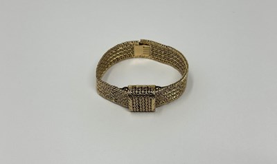 Lot 542 - JAEGER LE COULTRE: LADY'S GOLD BRACELET WATCH, 1960s