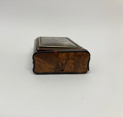 Lot 290 - A FRENCH BURR WOOD MUSICAL SNUFF BOX, PARIS, CIRCA 1830