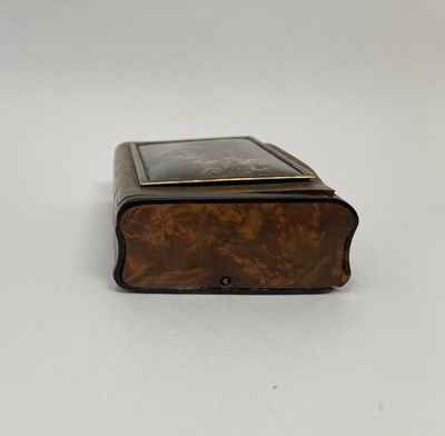 Lot 290 - A FRENCH BURR WOOD MUSICAL SNUFF BOX, PARIS, CIRCA 1830