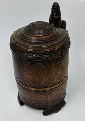 Lot 76 - A BIRCH WOOD 'PEG' TANKARD, NORWEGIAN, 18TH / 19TH CENTURY