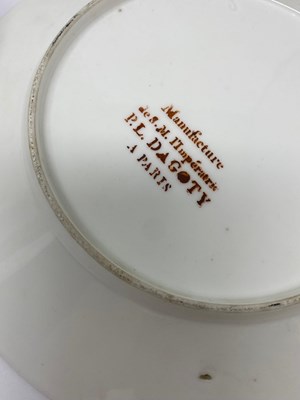 Lot 18 - A PARIS PORCELAIN (PIERRE-LOUIS DAGOTY) ORNITHOLOGICAL PART DESSERT SERVICE, CIRCA 1810