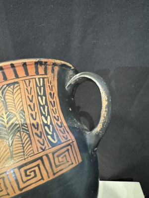 Lot 64 - AN ATTIC SAINT VALENTIN CLASS RED-FIGURE KANTHAROS, CIRCA 450 B.C.