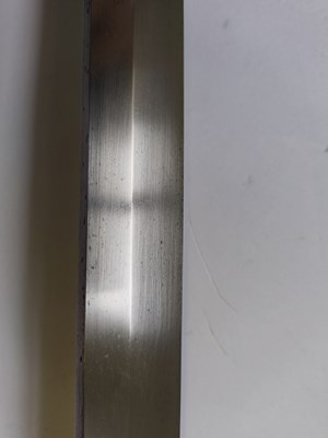 Lot 3 - A JAPANESE SWORD (KATANA), SIGNED IZUMI (NO) KAMI FUJIWARA KUNISADA SAKU, 1620-1640