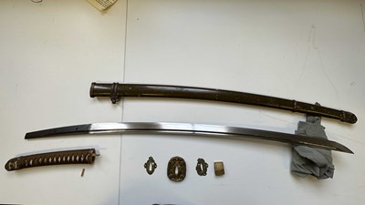 Lot 2 - A JAPANESE SWORD (TACHI), UNSIGNED, KOTO PERIOD
